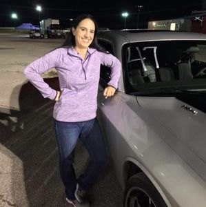 Meet your Posher, Helen